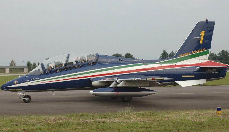 Jato Skymaster MB-339