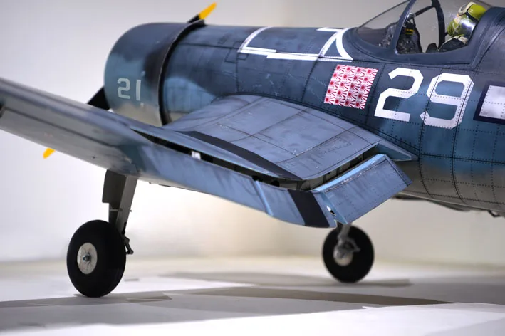 Aeromodelo F4U CORSAIR 60cc Carbon - Imagem 6